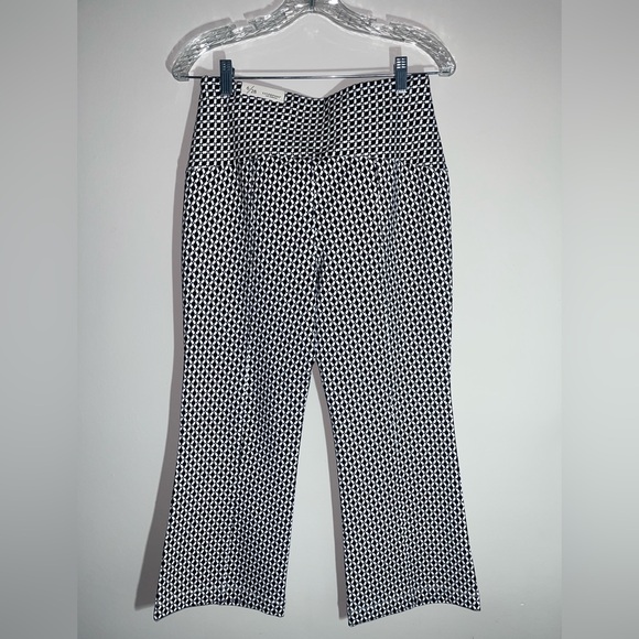 Liverpool Black & White Geo Cropped Flare Pants Size 6 - Picture 5 of 5